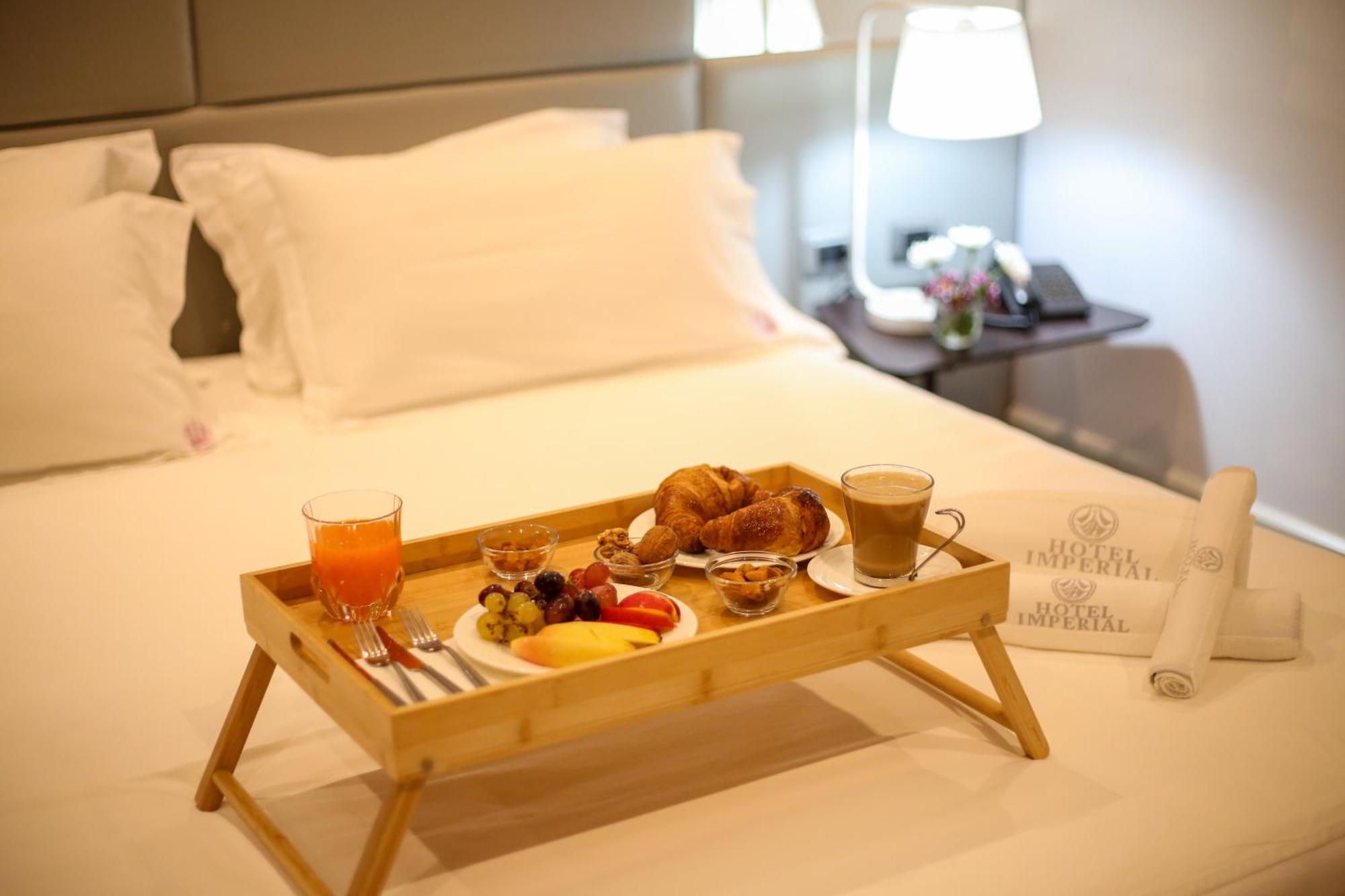 Hotel Imperial Kanine Екстериор снимка