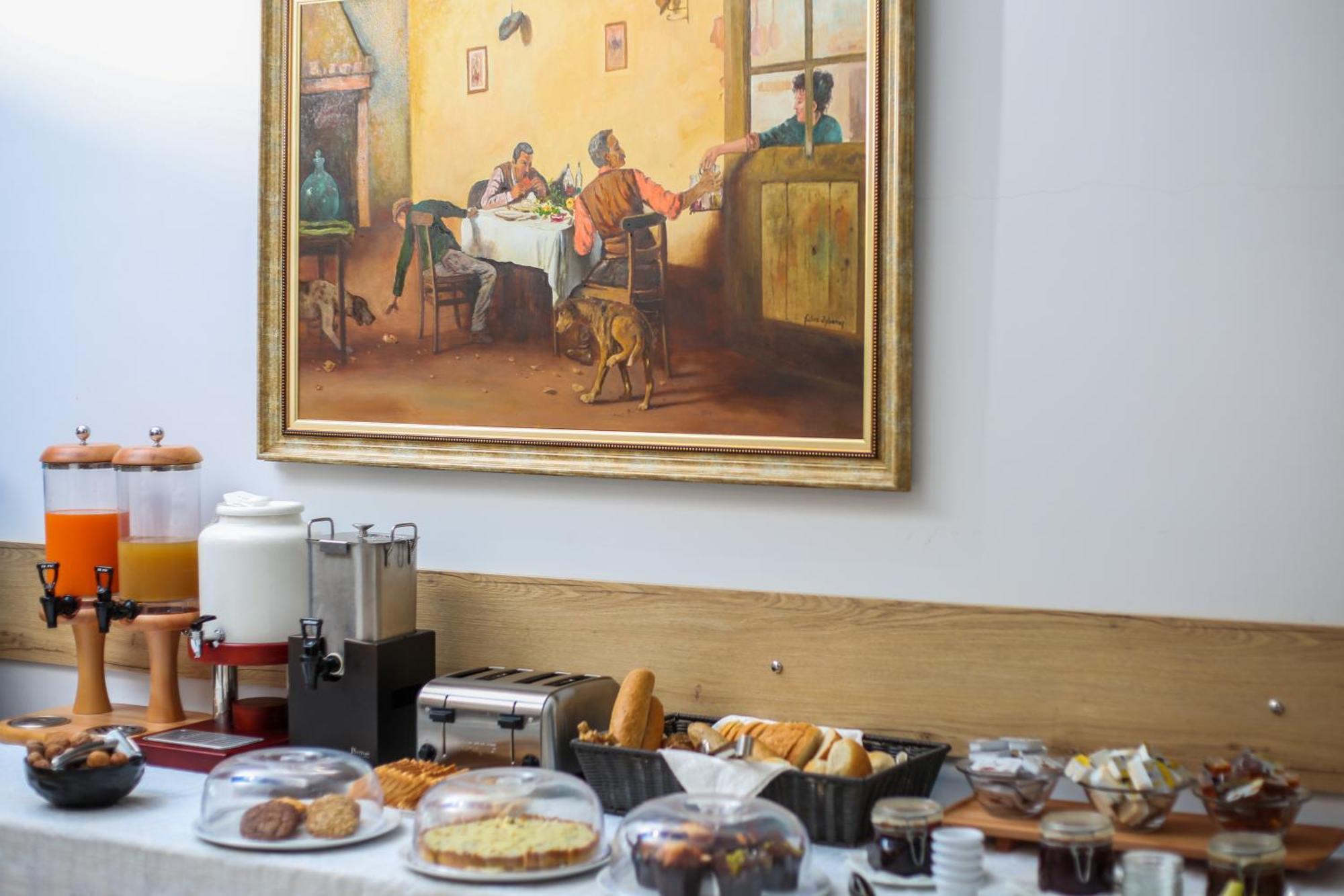 Hotel Imperial Kanine Екстериор снимка